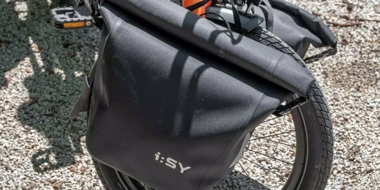 Fahrradteile/Koffer & Körbe: i:SY  Wasserdichte Gepäckträgertasche (Klein) für  Lowrider 